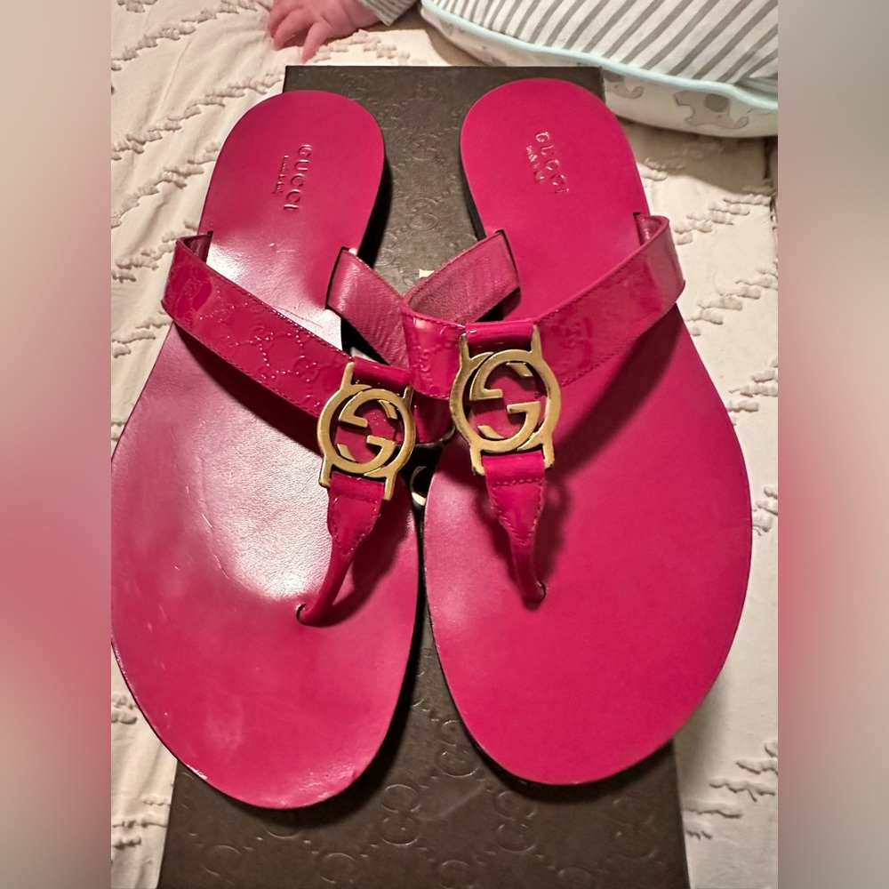 Gucci sandals